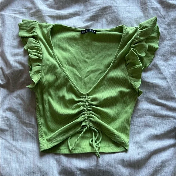Zara Ruffle Top - Picture 2 of 5